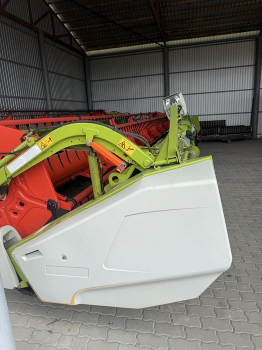 Продам жатку Claas Maxflex 930!