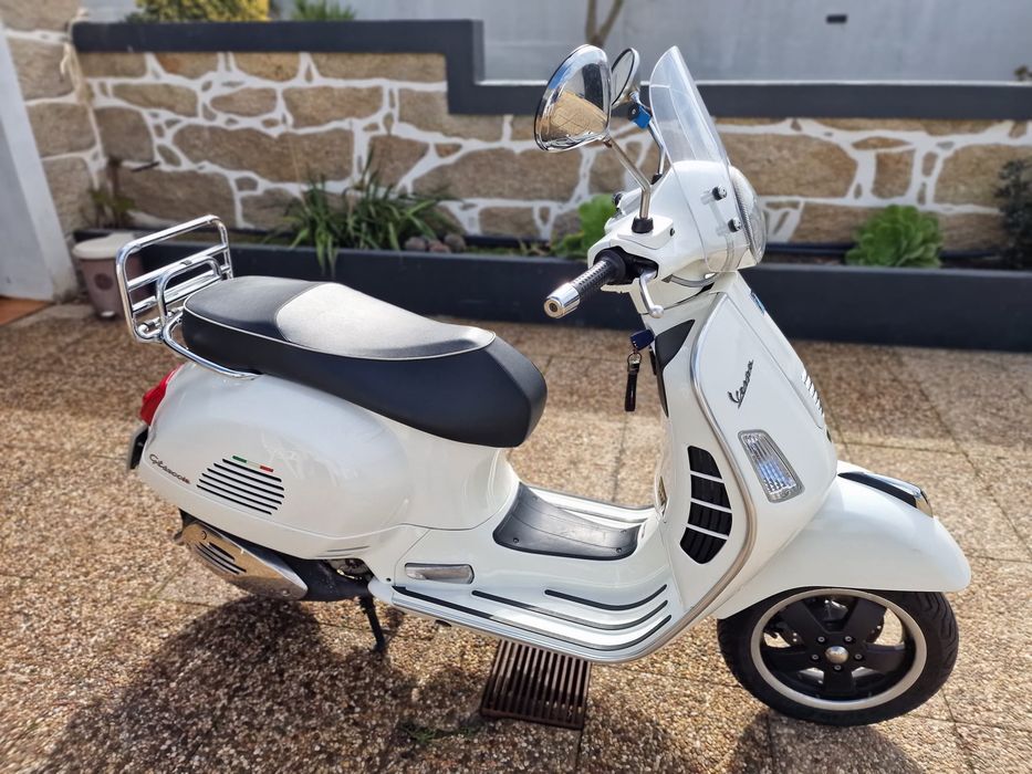 Vespa GTS 300 ie