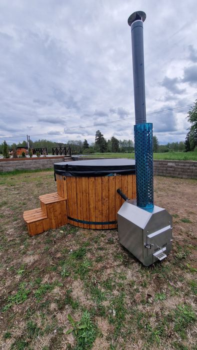 Bania z hydromasażem i aeromasażem