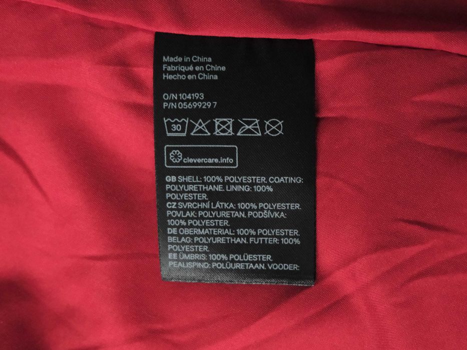 Czarna ramoneska H&M | Pikowane ramiona | Czerwona podszewka