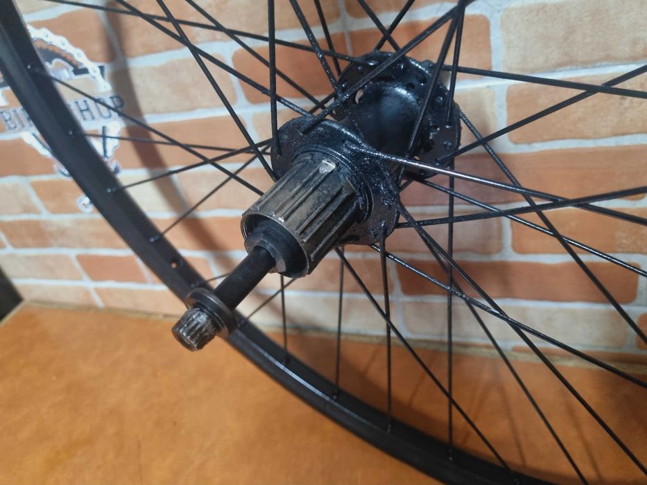 Roda Traseira 10x135mm 26