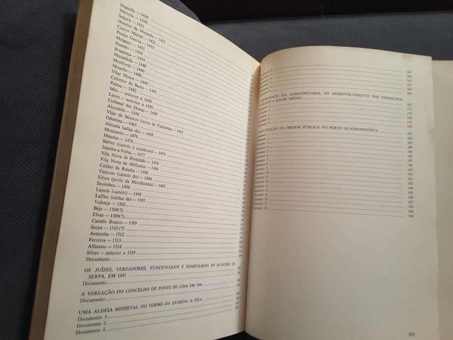 Os Municípios (B. Moreno-P. Ibérica)/ Sociedade no Século XV/D. Leonor