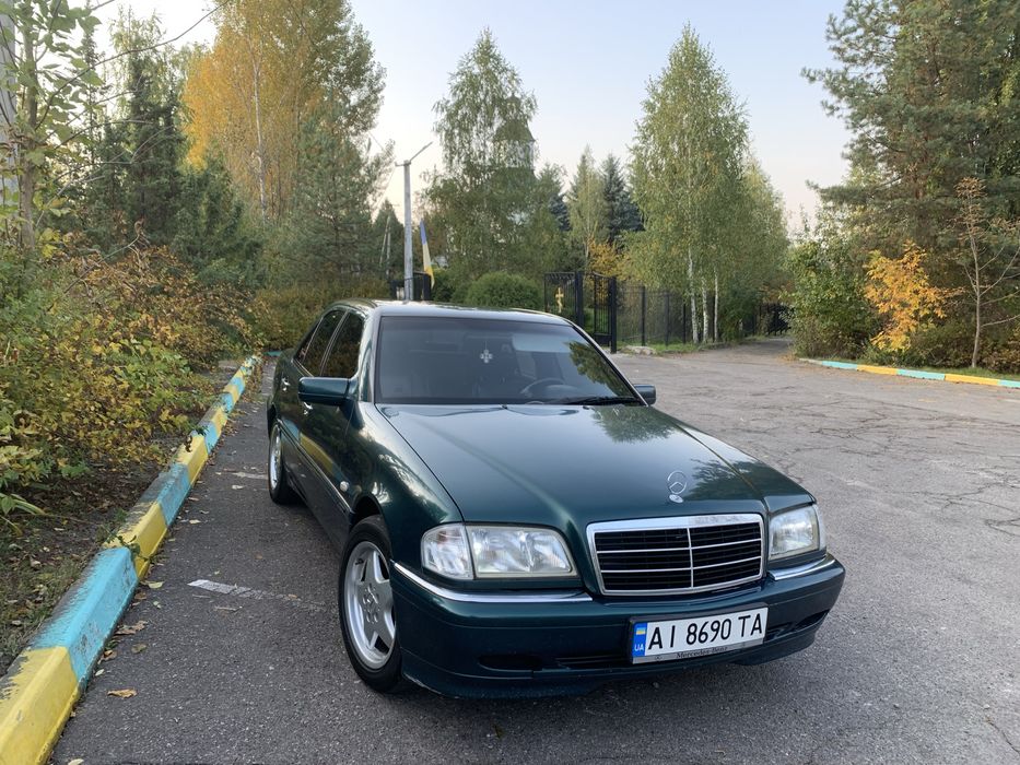 Mercedes benz w202 c180