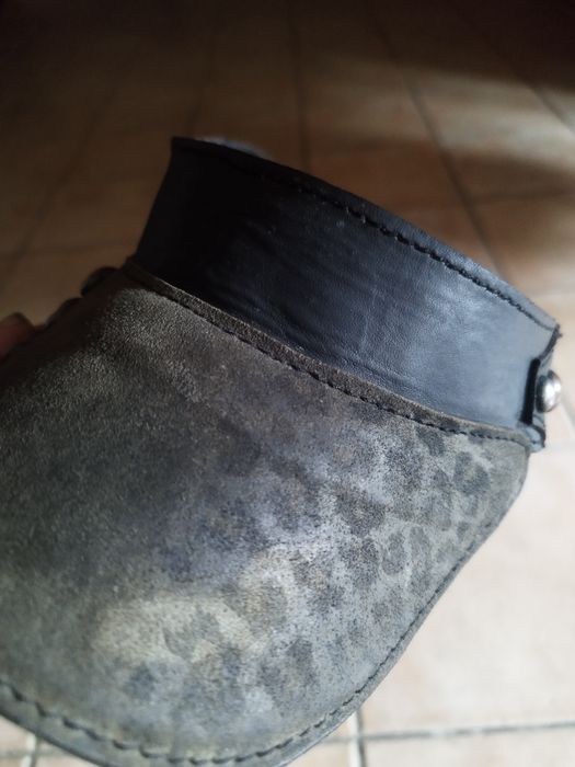 Pala em pele de couro