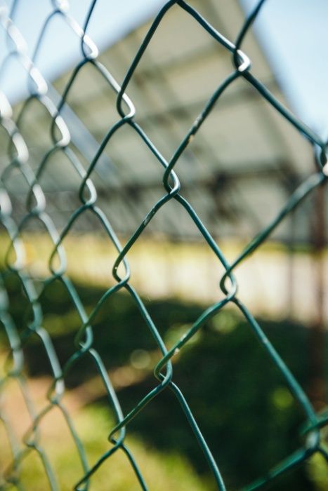 Рабиця сітка металева в ПВХ зелена від виробника в рулонах по 10 м