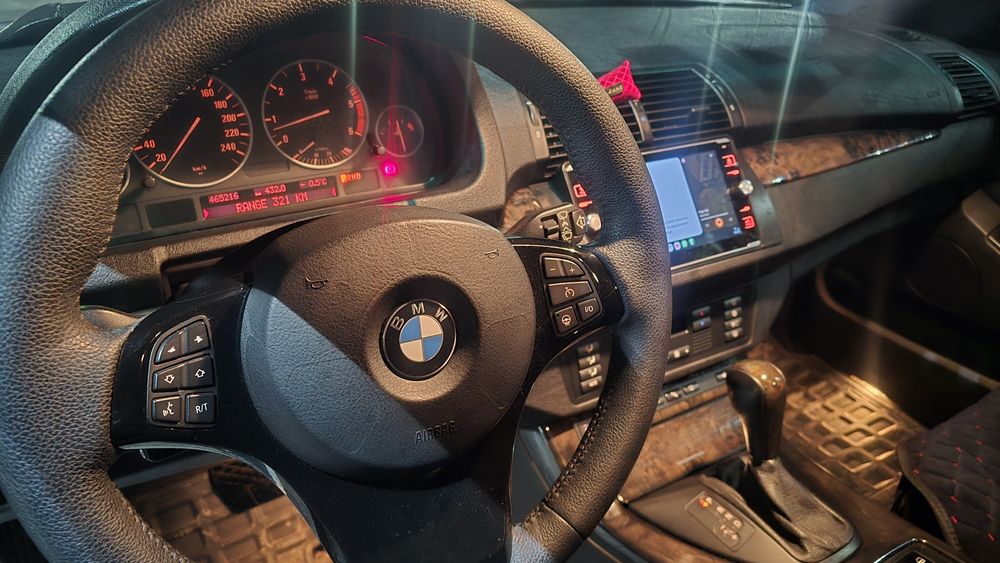 Продам BMW e53 3.0d base 2006 року.