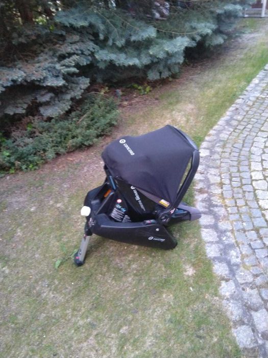 Fotelik samochodowy Concord Air Safe i-Size wraz z bazą