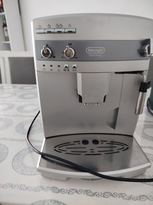 Кавоварка Delonghi esperienza