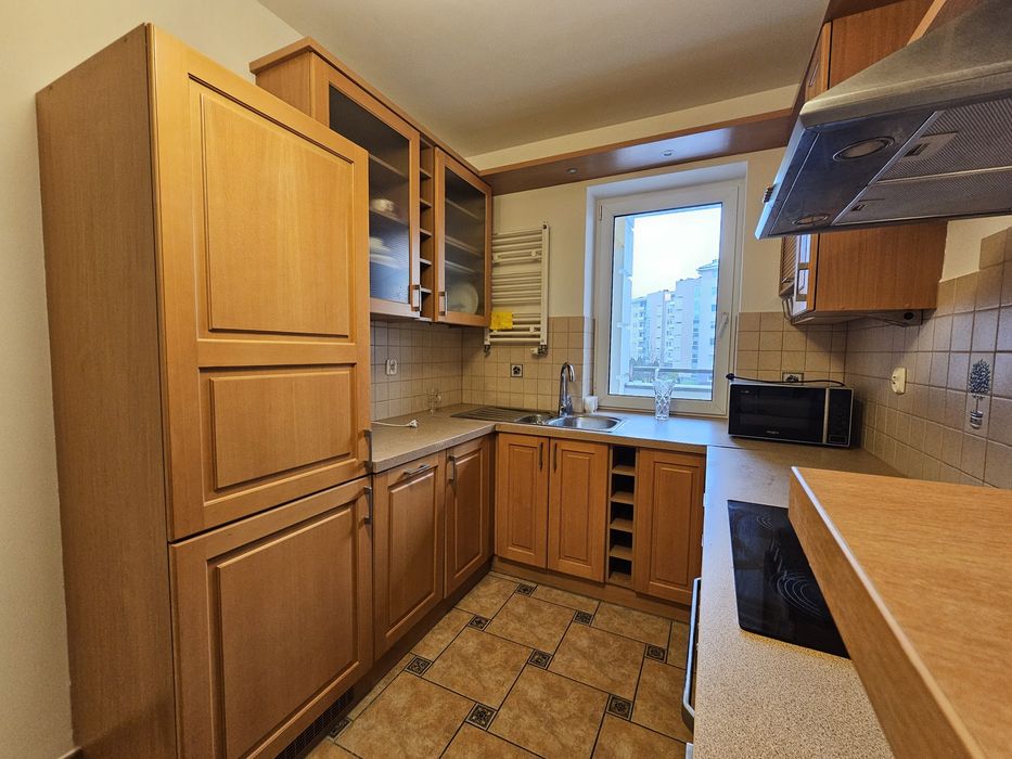 Mieszkanie do wynajecia os. Polanka (kawalerka) Poznań 40 m2 basen i korty tenisowe