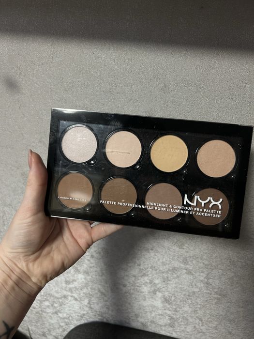 Професійна палетка для контурування та хайлайтингу  NYX