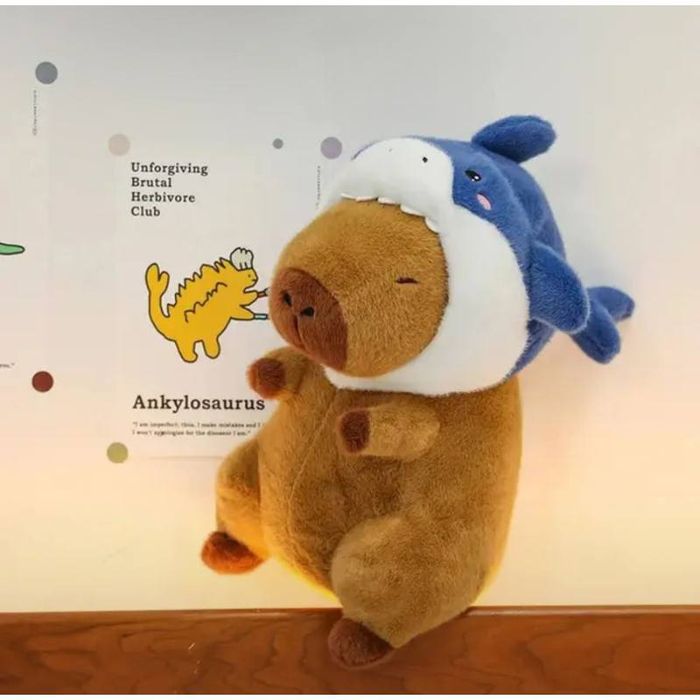 Плюшова іграшка Капібара акула 33см, Іграшка Капібара в шапці акули