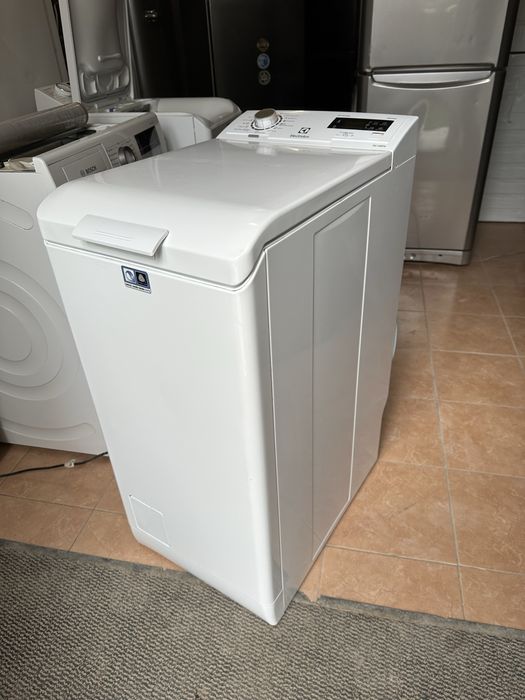 пральна машина Electrolux Mod. EWT1266ELW 6 кг
