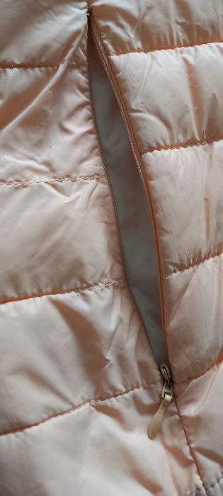 Продам куртку (пух)