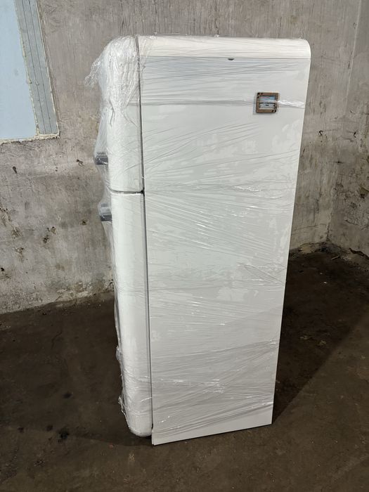 Ретро холодильник Smeg