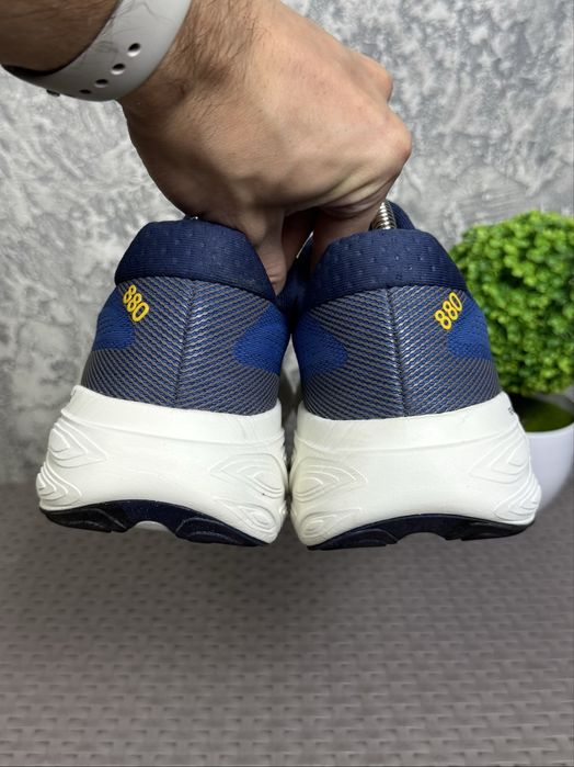 New Balance 880 Fresh Foam кроссовки 42 размер спортивные синие