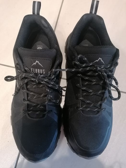 Buty Elbrusy r. 40 wodoodporne Stan idealny