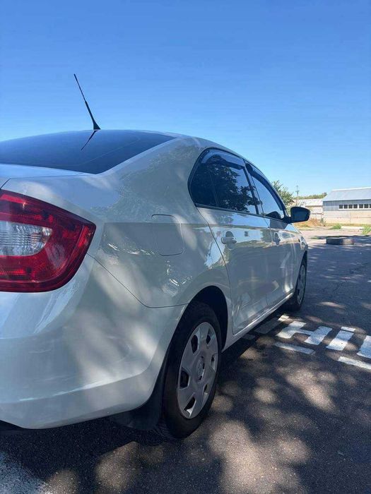 Skoda Rapid 1.6 MPI+гбо 2014 рідна фарба