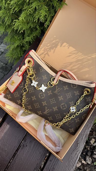 Louis Vuitton сумка з фірмової канви Monogram