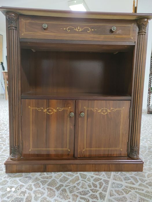 Móvel para televisão