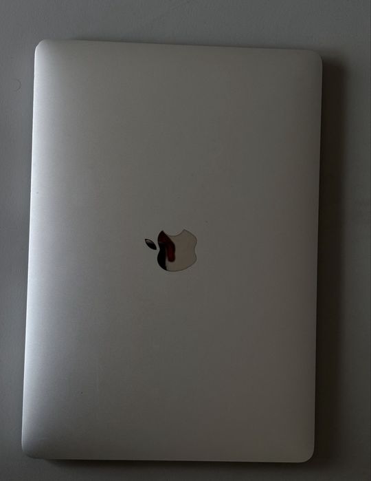 MacBook Pro (Processador M1) Bateria a 100%