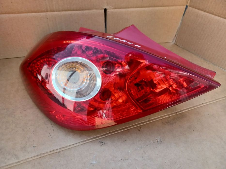 LAMPA TYLNA LEWA CORSA D 3D 13186350