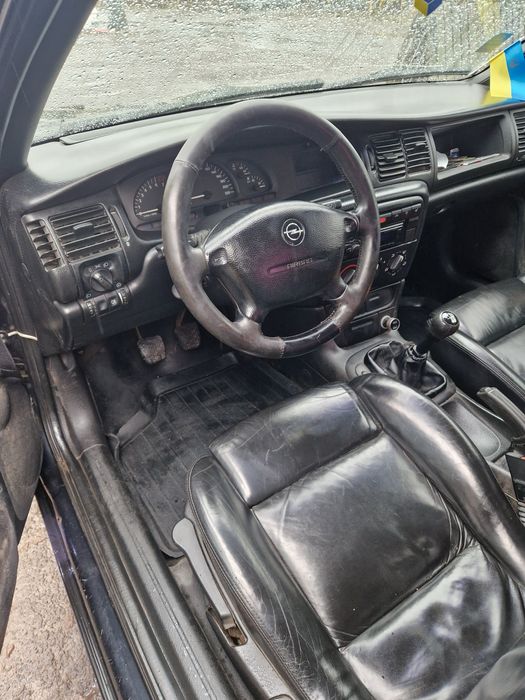 Opel Vectra B 1.8 1997r