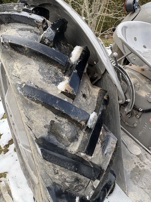 ferguson TED 20. benzyna nafta