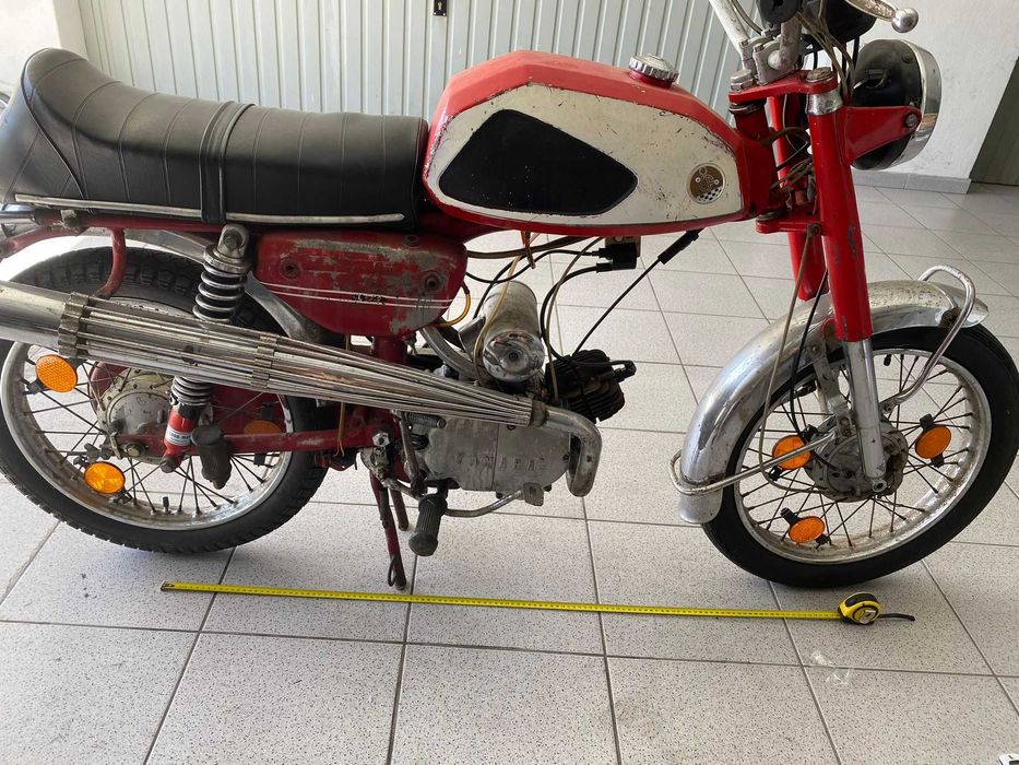 Vendo Yamaha 50 modelo cf 2002 de 1970