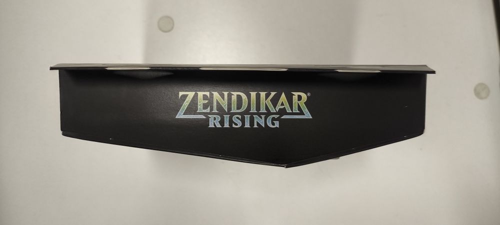 The Gathering Zendikar Rising Commander Deck – Sneak Attack