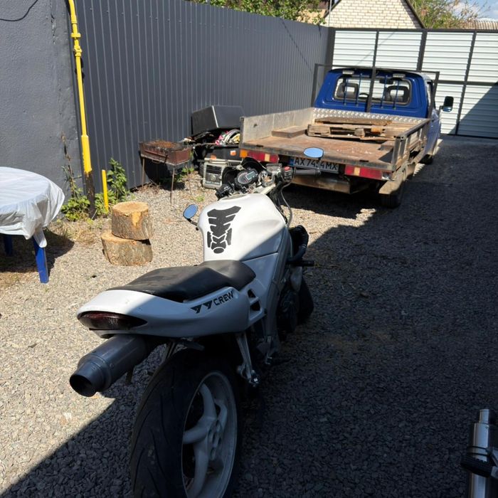 Продам Honda vfr 750