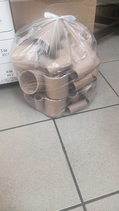 Rolki po etykietach