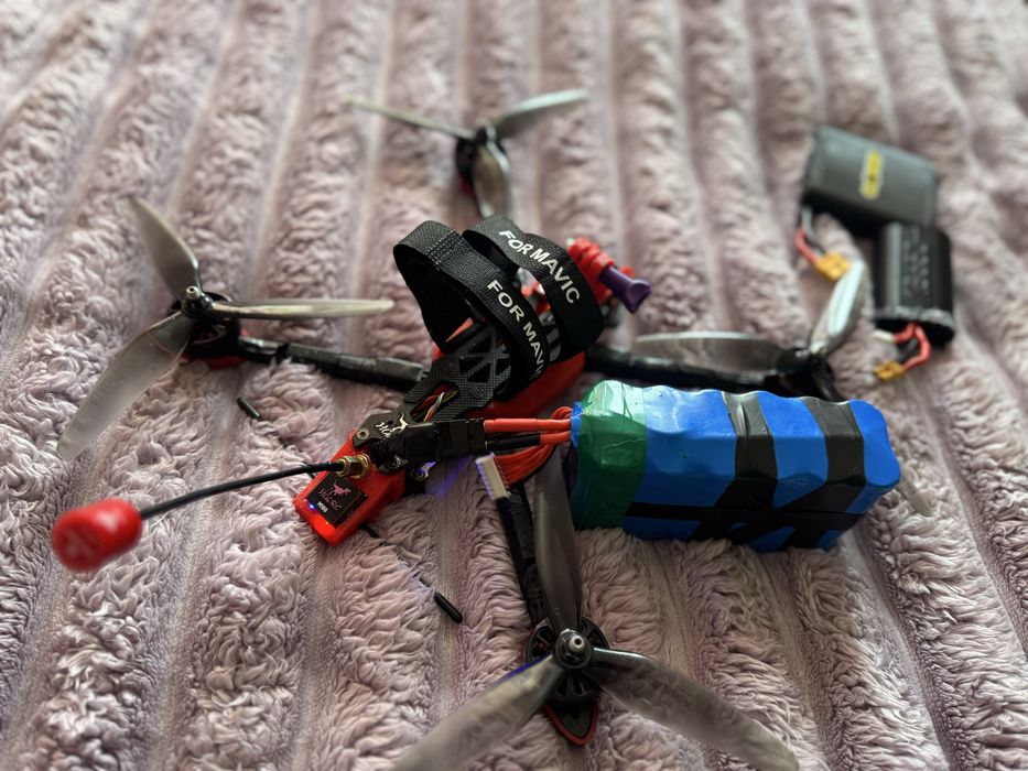 Фпв квадрик марк4 7дюймів з gps для long-range