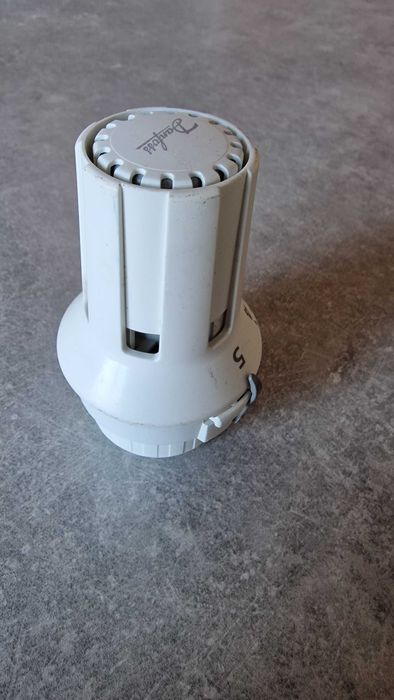 Głowica termostatyczna RAW-K M30x1,5 8-28C DANFOSS