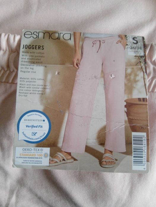 1/2 ceny modne spodnie dresowe joggers Esmara pudrowy róż roz. S