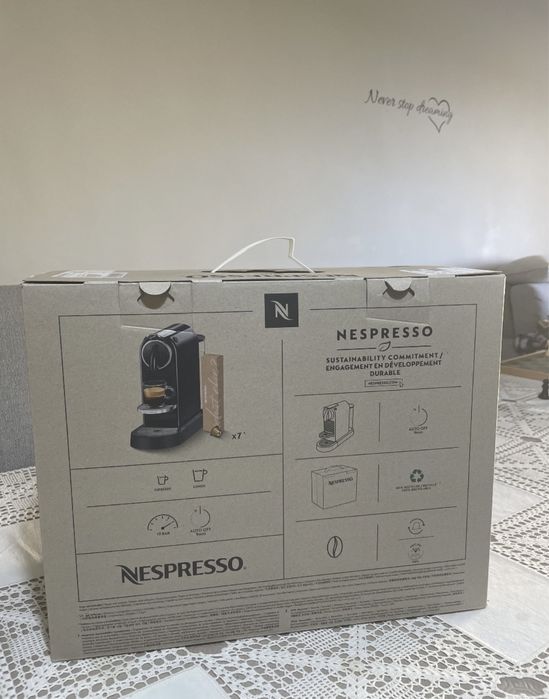Nespresso citis - nova - dentro de caixa
