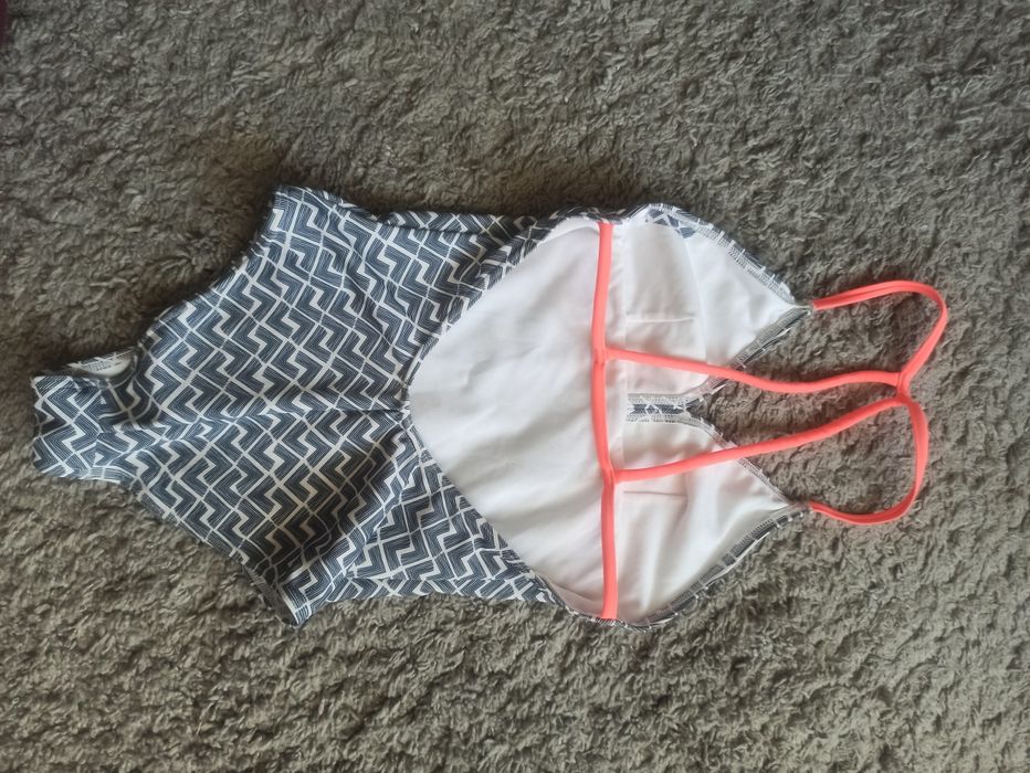 Дитячий суцільний купальник