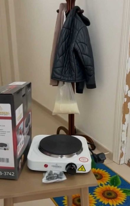 Електроплита на одну конфорку для дачі гуртожитку чи балкона