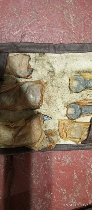 Набір  інструментів, виготовлених у 1970 році. Не  був в використанні