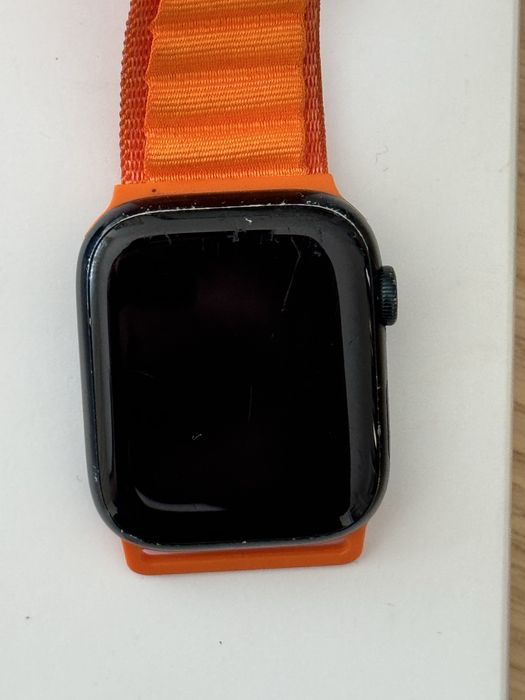 Apple Watch Series 8 - Midnight Aluminum 45mm