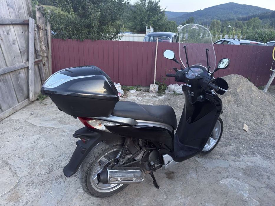 Хонда SH 150   12р  гарний збережений стан