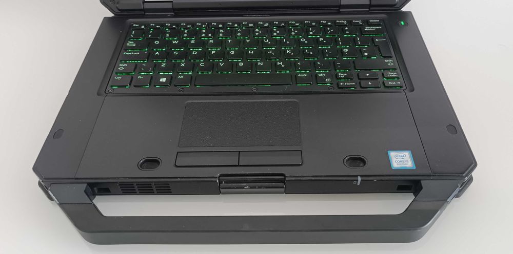 Dell Latitude 14 5420 Rugged - Ecrã 15.6 FHD/i5 Quadcore/16GB RAM/NVME