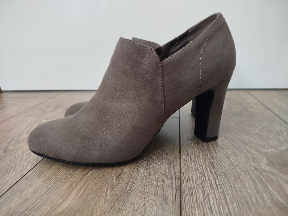 Botki na obcasie. Graceland. Deichmann. 41