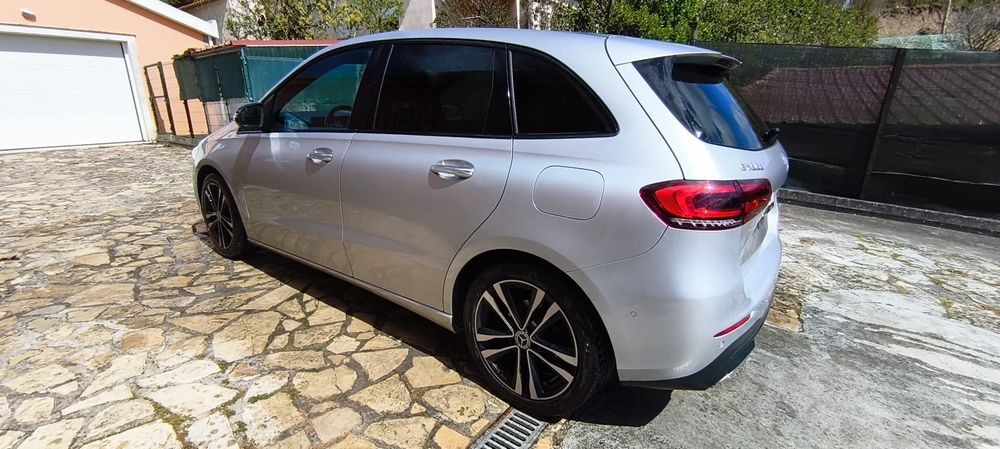 Mercedes-Benz B 180d, cx automática, 116cv