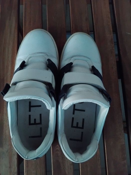 Sapatilhas leto bom estado
