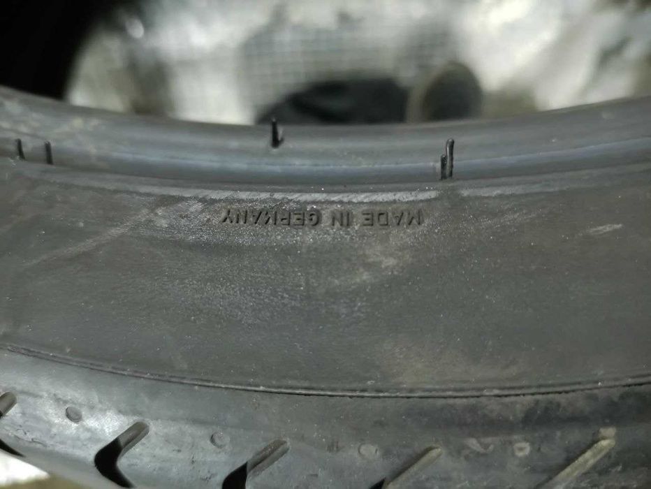 Шини Pirelli 235/35R19. 2шт. Літо 2022р (0236)