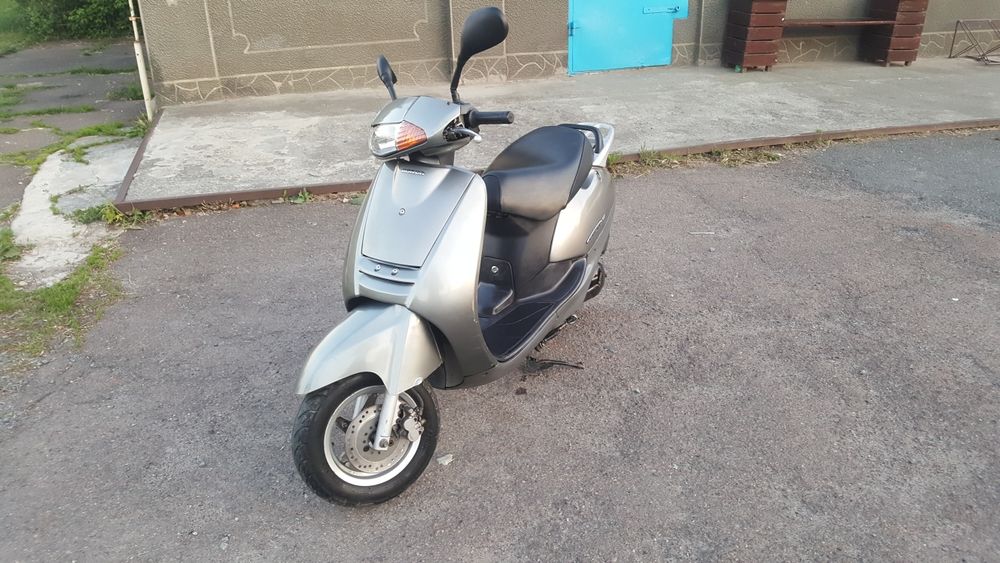 Продам скутер HONDA Lead AF-48,Хонда леад.