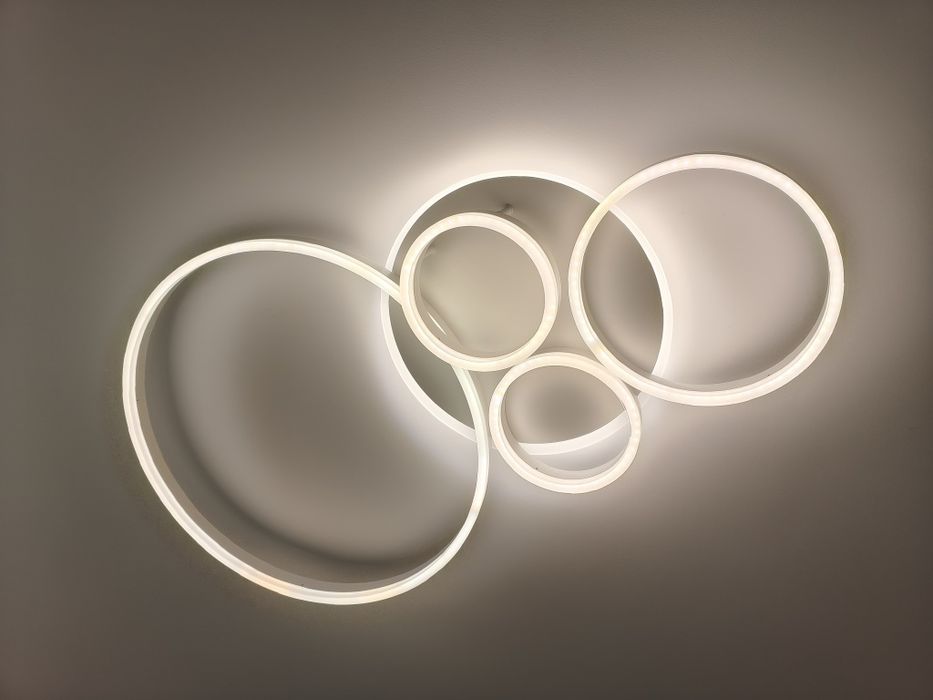 Lampa wisząca sufitowa IRALAN 3 odcienie białego