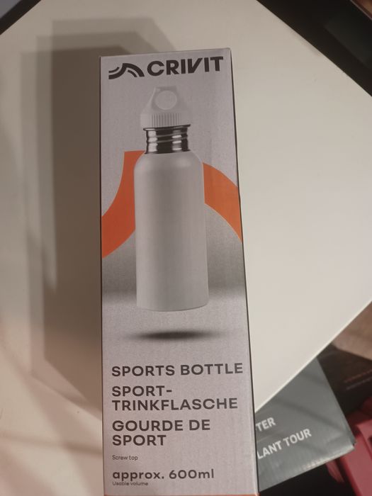 Sportowa butelka bidon  metalowy 600 ml