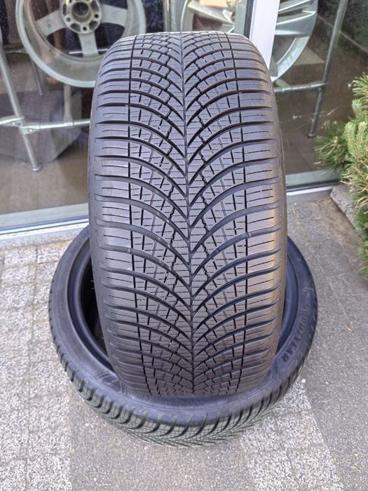 215/40R18 89W Goodyear Vector4seasons gen-3 para całoroczne PC47