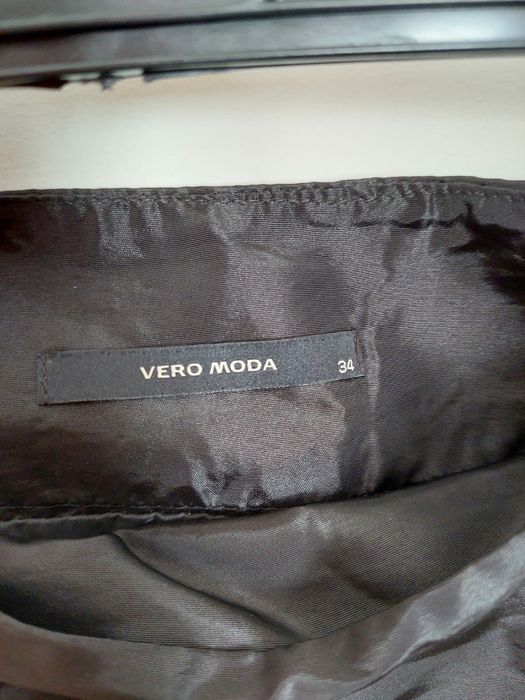 Saia Preta Mulher Vero Moda